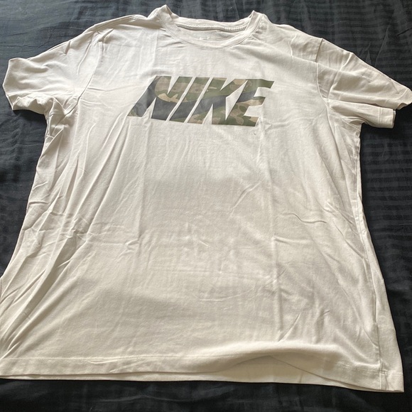 Nike Other - Nike Tee